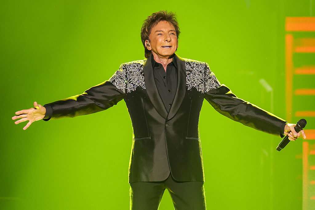 Barry Manilow cancels Vegas shows days after return — WESH 2 Orlando, Winter Park Community news