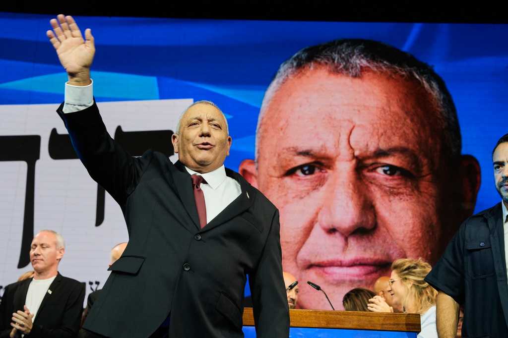Who is Gadi Eisenkot, Netanyahu’s main challenger in Israel’s elections? — WESH 2 Orlando