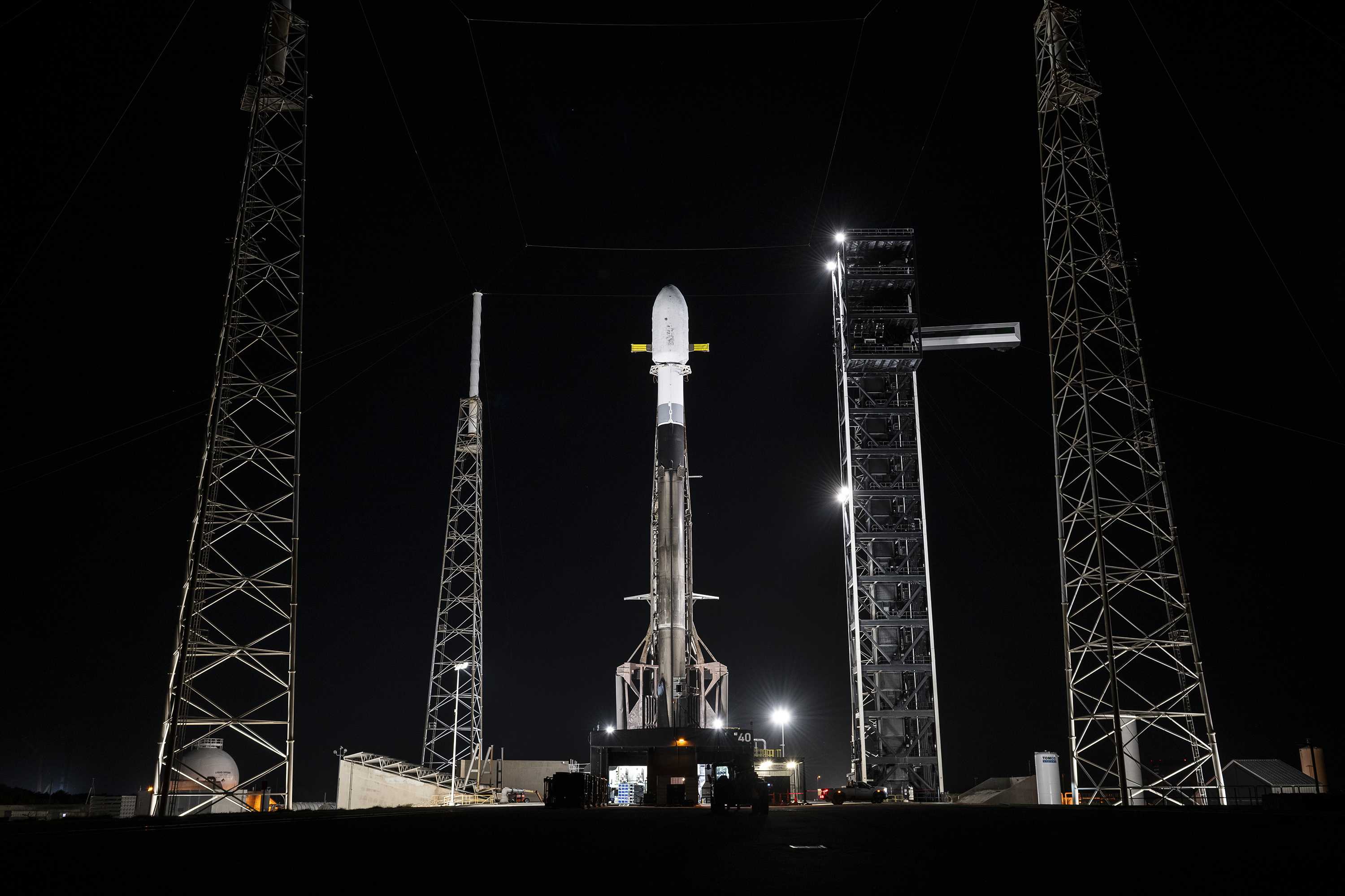 Falcon 9 rocket to carry 32 payloads into orbit from Cape Canaveral — WESH 2 Orlando, Winter Park Community news