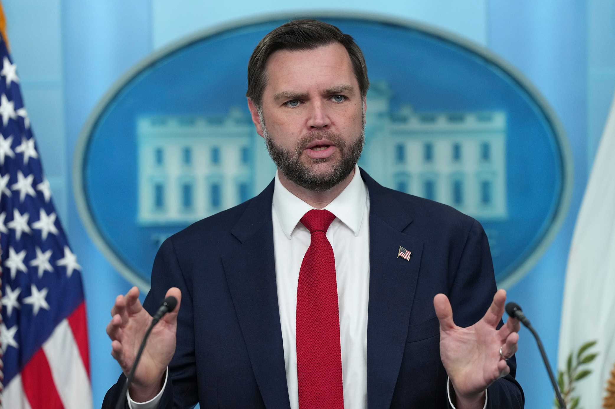 Vance says US allowed several ships through to Iranian ports — WESH 2 Orlando