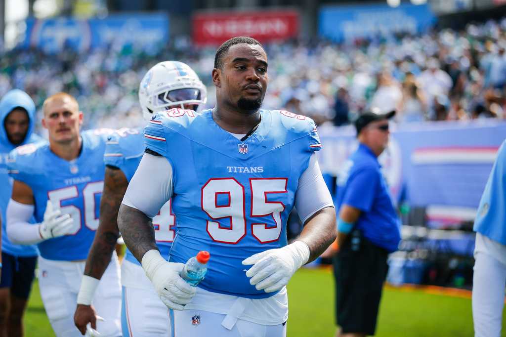 Jordan Elliott was released by Titans after pulling out gun in parking lot, coach Robert Saleh says — WESH 2 Orlando, Winter Park Sports news
