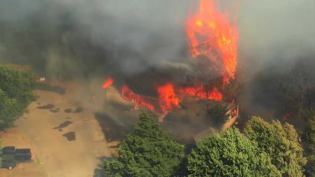 'Suspicious in my mind': Wildfires lead to structures destroyed, arson investigation  — WESH 2 Orlando