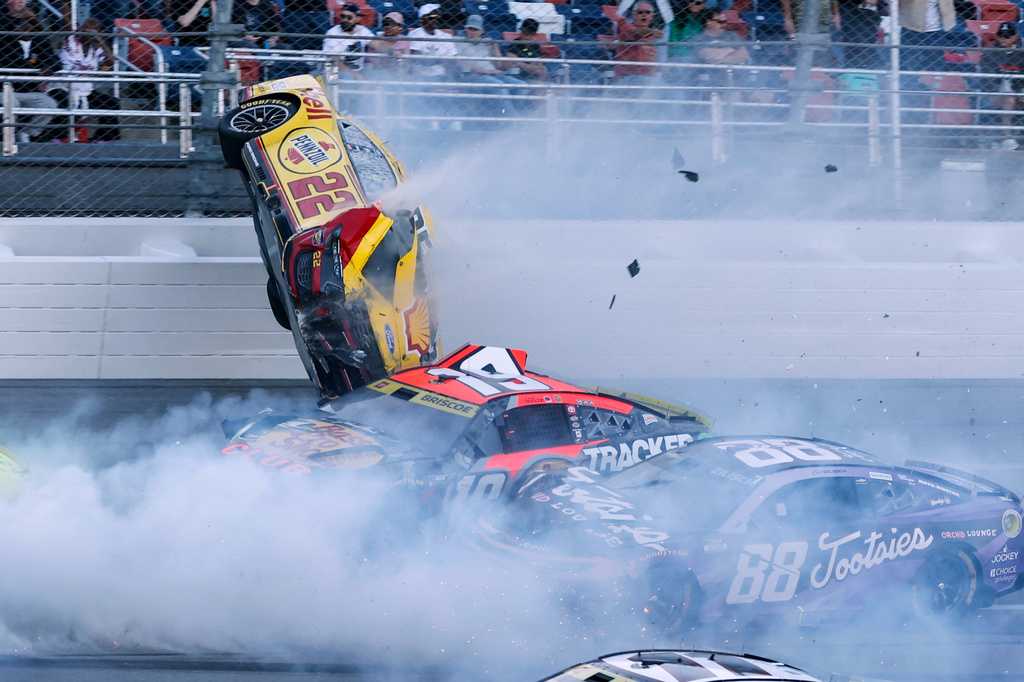 NASCAR race at Talladega was stopped after Joey Logano's car went airborne in scary 15-car wreck — WESH 2 Orlando, Winter Park Community news