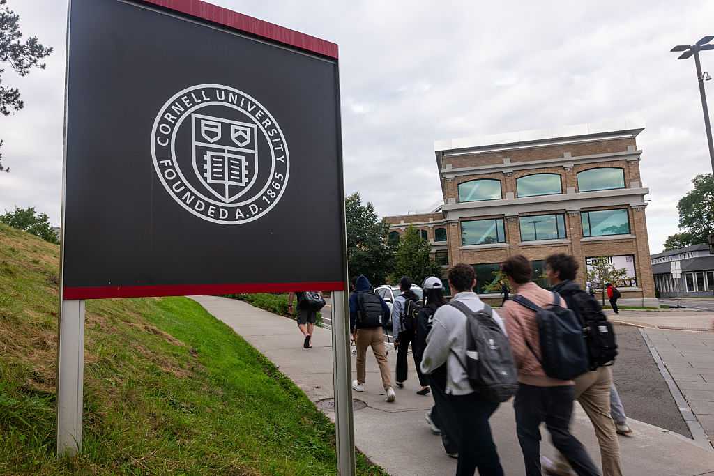 Cornell president pressed by faculty frustrated by his handling of fraternity rape allegations — WESH 2 Orlando