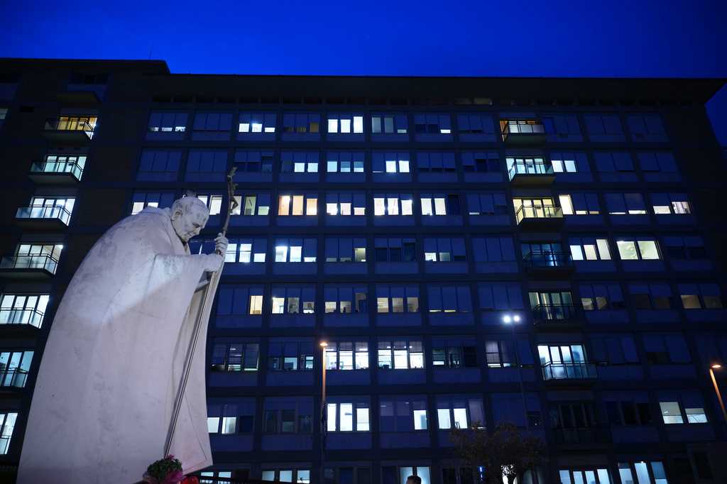 What to know about Pope Leo’s planned lung nodule surgery — WESH 2 Orlando, Winter Park Community news