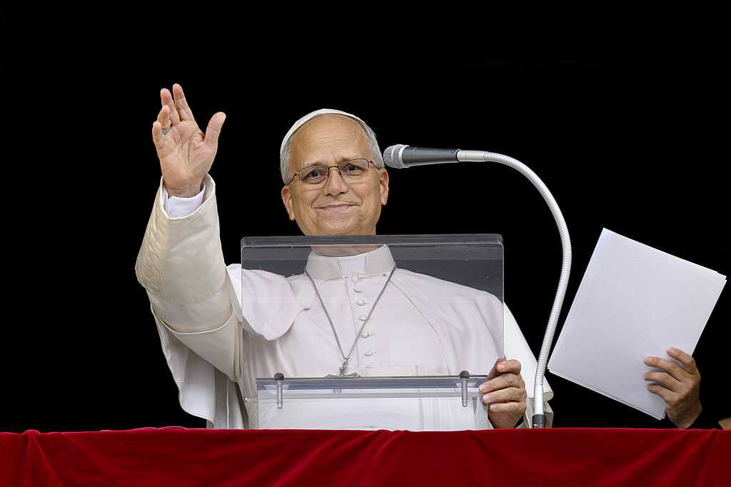 Pope Leo tells faithful in St. Peter's Square he will gradually resume duties after cancer surgery — WESH 2 Orlando, Winter Park Health news