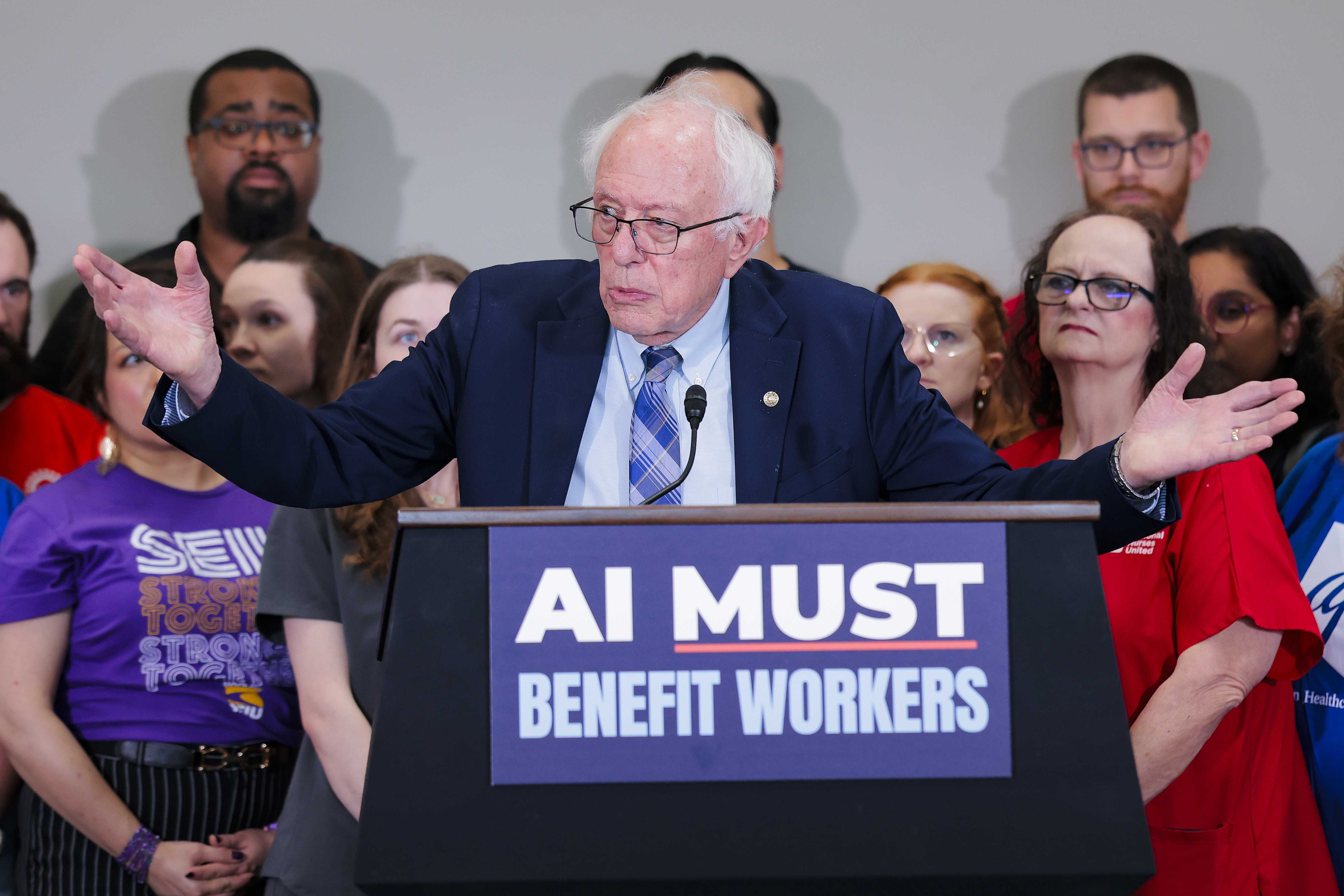 With doomsday AI scenarios floated, what regulations are lawmakers pushing? — WESH 2 Orlando, Winter Park Technology news
