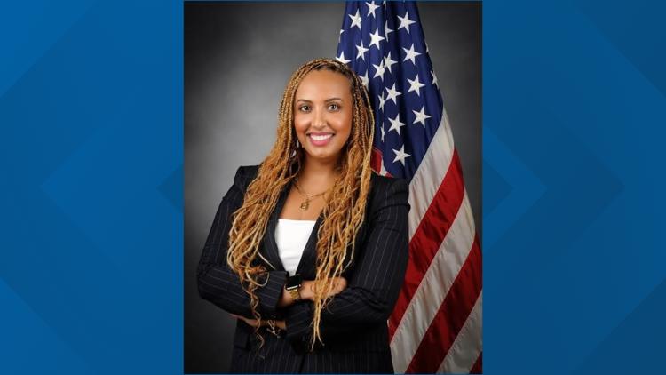 'Just not fair': Dallas Police Association says top department spokesperson should be on leave amid investigation — KVUE (Austin)