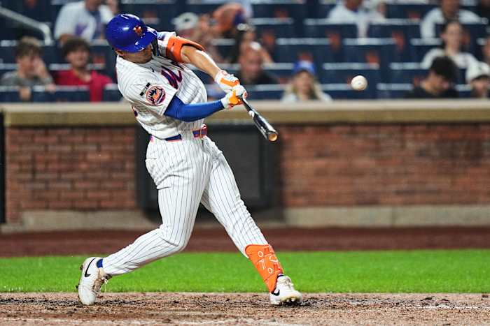 Cubs set to acquire pitcher Clay Holmes and outfielder Tyrone Taylor from Mets, AP source says — ClickOrlando Sports, Winter Park Health news