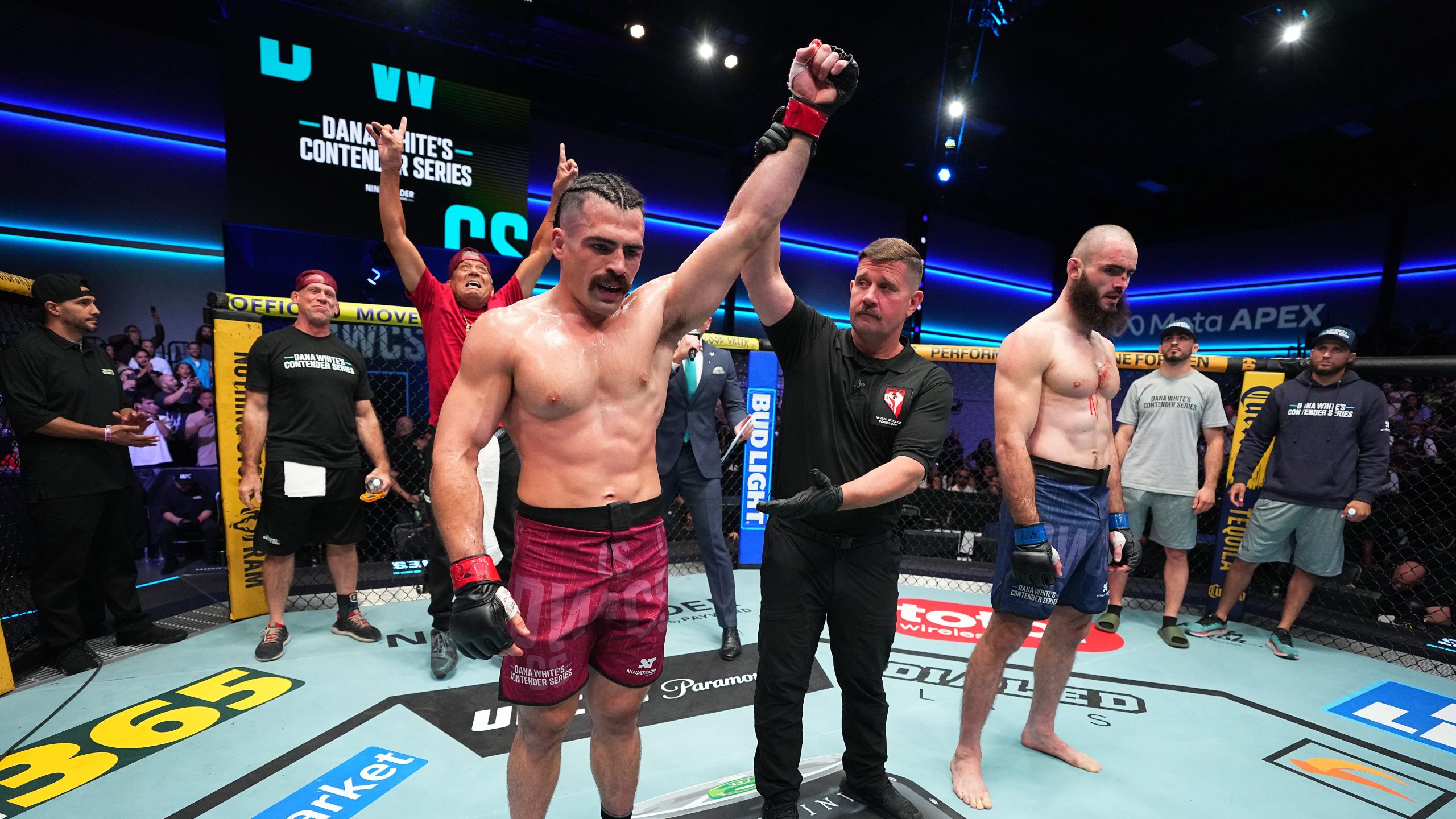Florida sheriff’s deputy lands UFC contract after impressive victory — FOX 35 Sports Orlando